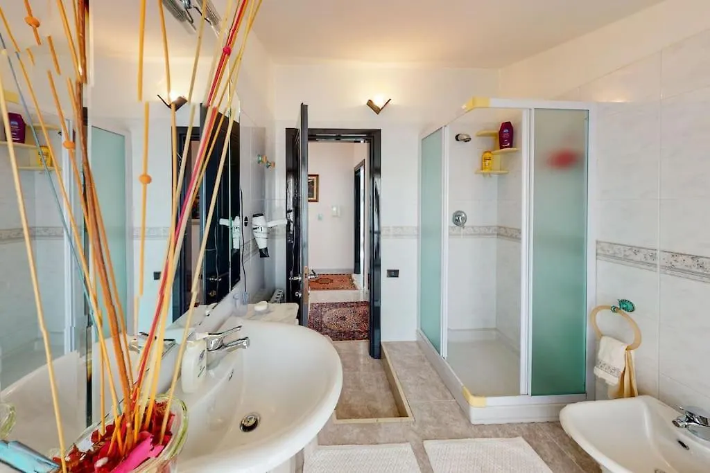 Villa Con Piscina E Giardino A Due Passi Dal Mare. Su Forti